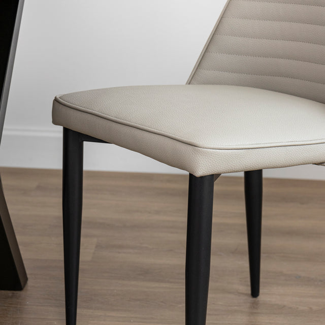 chaise de salle à manger taupe