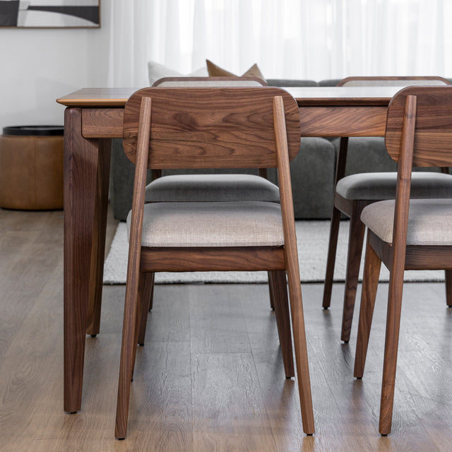 Chaise de cuisine en tissu géode et noyer naturel - Nora