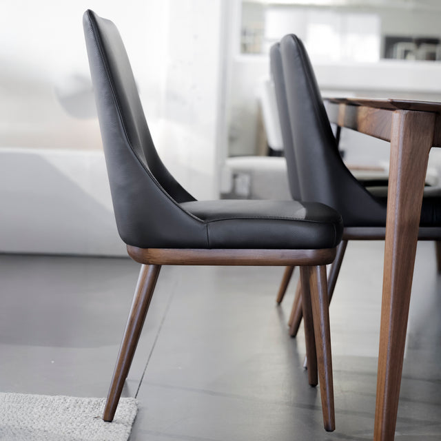 Chaise de salle à manger en cuir noir - Iris