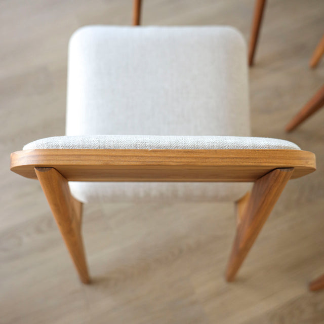 Ensemble de six chaises de cuisine Nora en tissu géode et noyer naturel