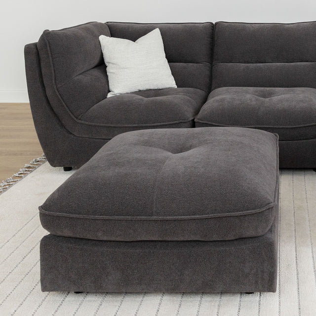 Delano Ottoman