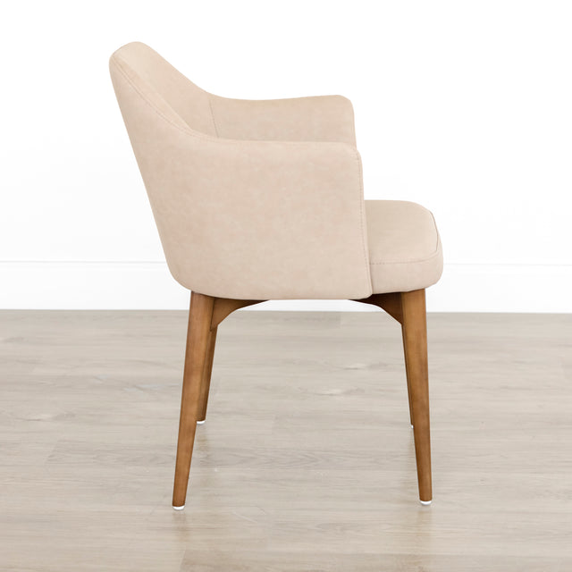 Chaise de cuisine en cuir végane tan - Oscar