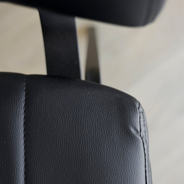 Ensemble de 2 chaises de cuisine en cuir végane noir - Mcgill