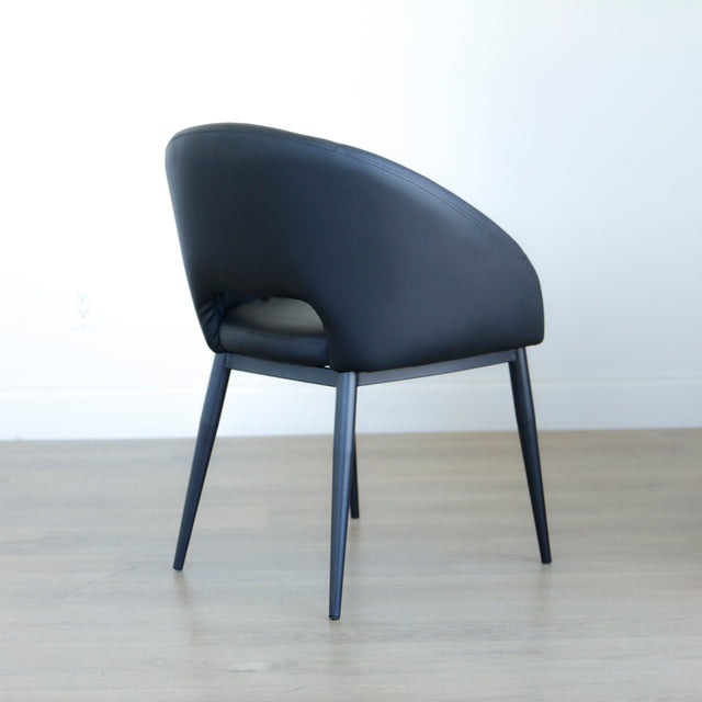Chaise de salle à manger en cuir végane noir - Madison