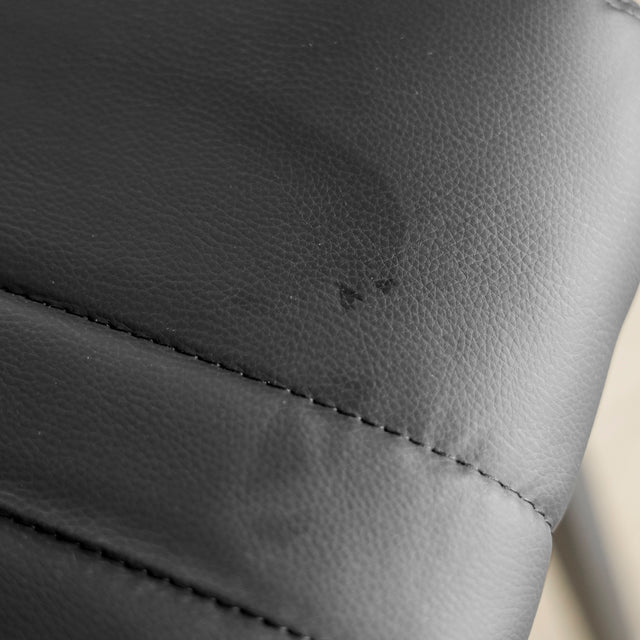 Ensemble de 2 chaises de cuisine en cuir végane noir - Mcgill