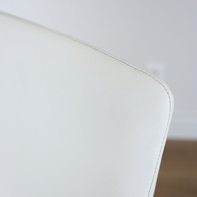 Chaise de cuisine Iris en cuir blanc
