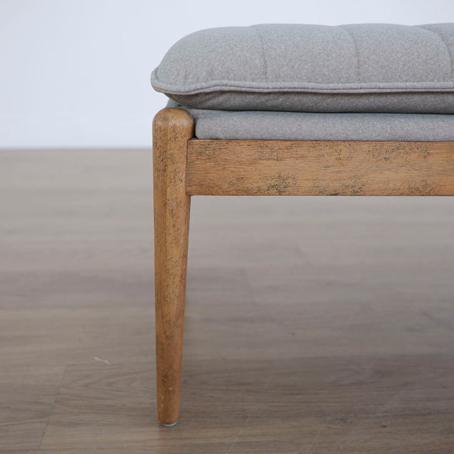 Banc Savannah en tissu sable feutré