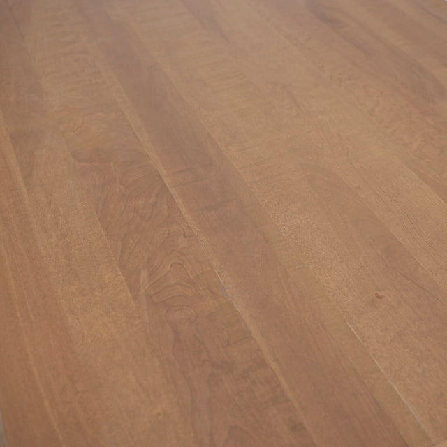 Table à manger Lavallée en merisier blond