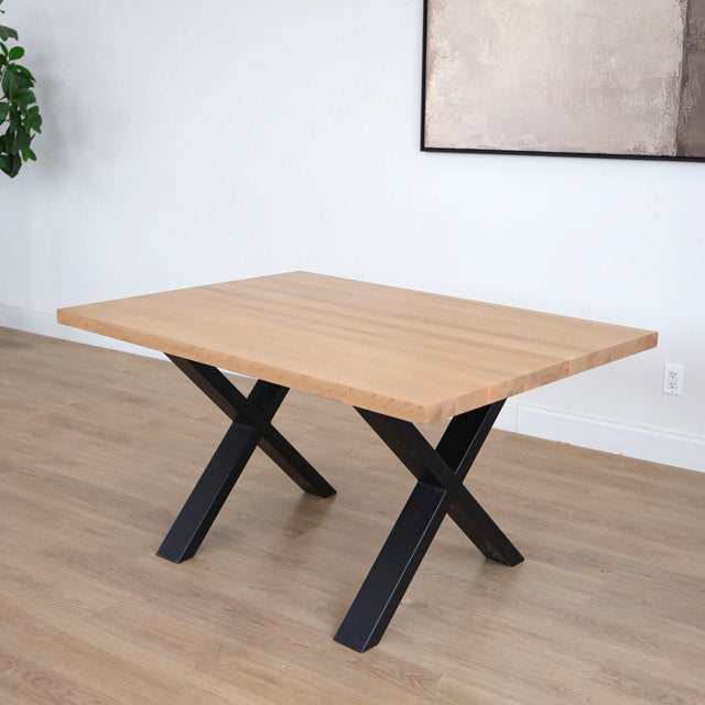 Table Beauchamp en merisier blond