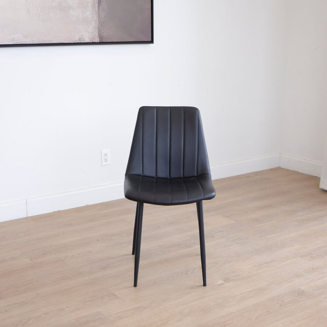 Chaise de cuisine en cuir végane noir Parker