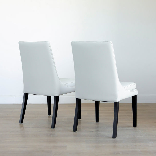 Ensemble de 2 chaises SINATRA en cuir végane crème avec pattes en bois noir