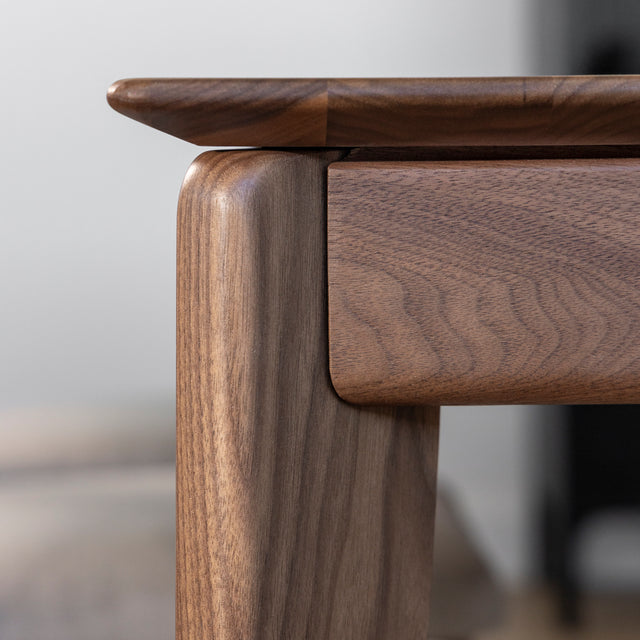 Dining table in natural solid walnut - ST-MARTIN