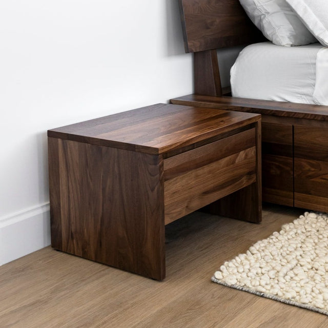 Noah bedside table