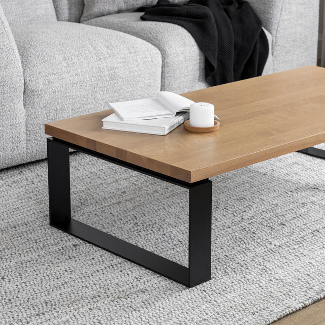 Table de salon en merisier blond - Raphaëlle