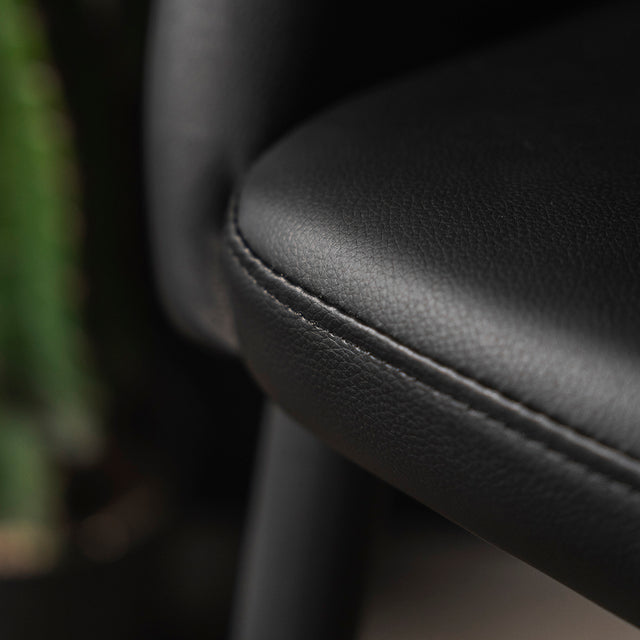 Chaise de cuisine en cuir végane noir - Madison