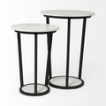 tables d appoint ronde avec plateau effet marbre blanc et structure metal noire.