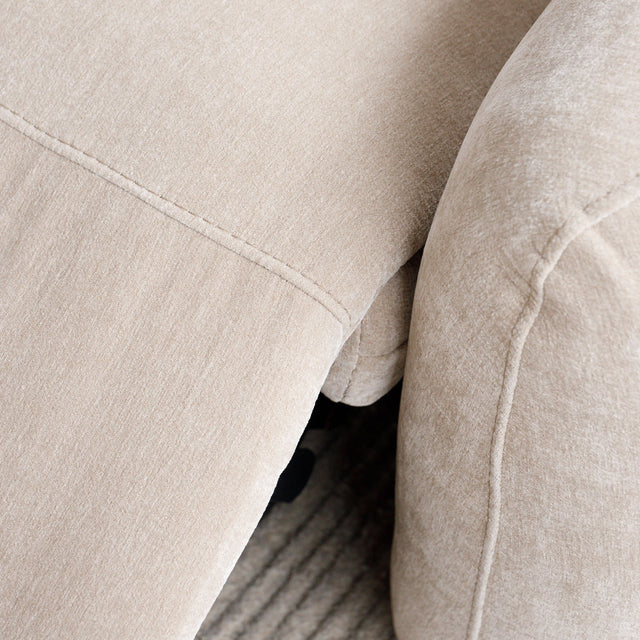 Austin reclining sectional in coffee leather