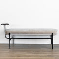 Banc Lina en velours amande, alliant design contemporain et confort exceptionnel. Lina bench in almond velvet, blending contemporary design with exceptional comfort. 