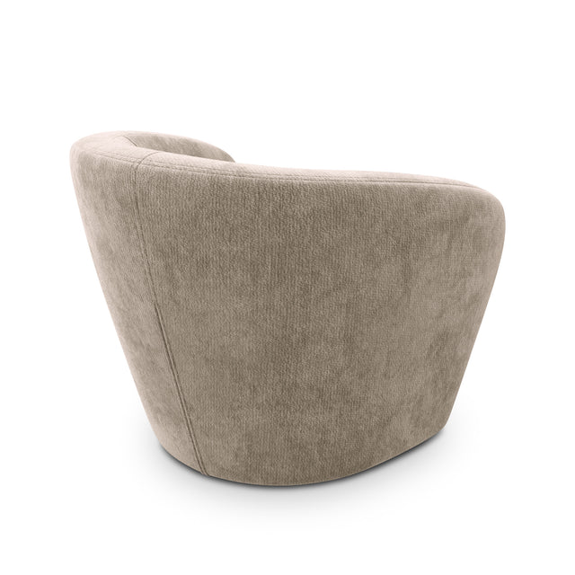 Fauteuil arrondi en tissu beige uni avec coussin, design moderne sur fond neutre.