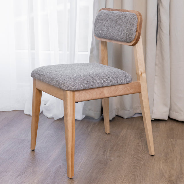 Nora chair