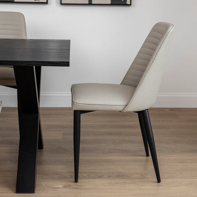 chaise de salle à manger taupe