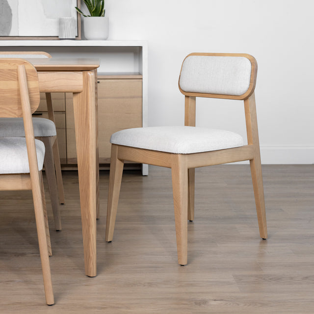 Dining chair in sand-colored fabric and light ash wood - Nora