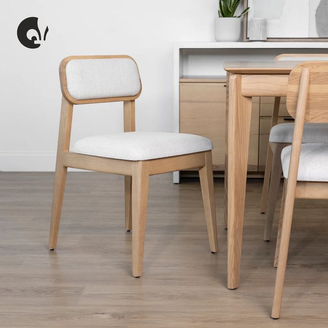 Chaise de cuisine en tissu sablon et frêne blond - Nora