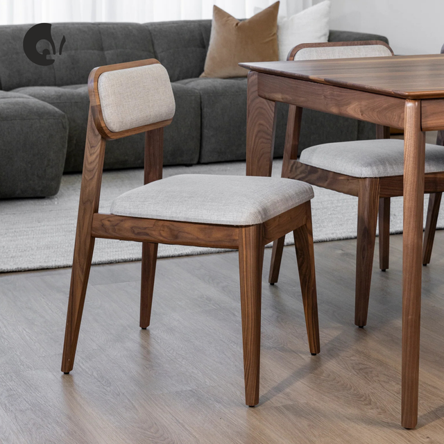 Chaise de cuisine en tissu géode et noyer naturel - Nora