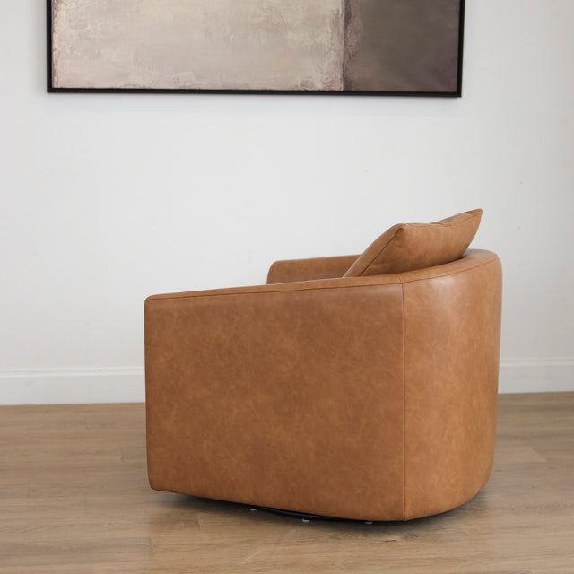 Fauteuil WALTER en cuir végane cognac