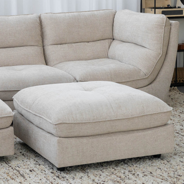 Delano Ottoman