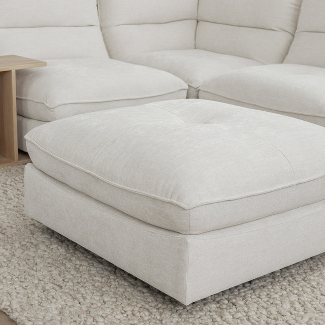 Delano Ottoman