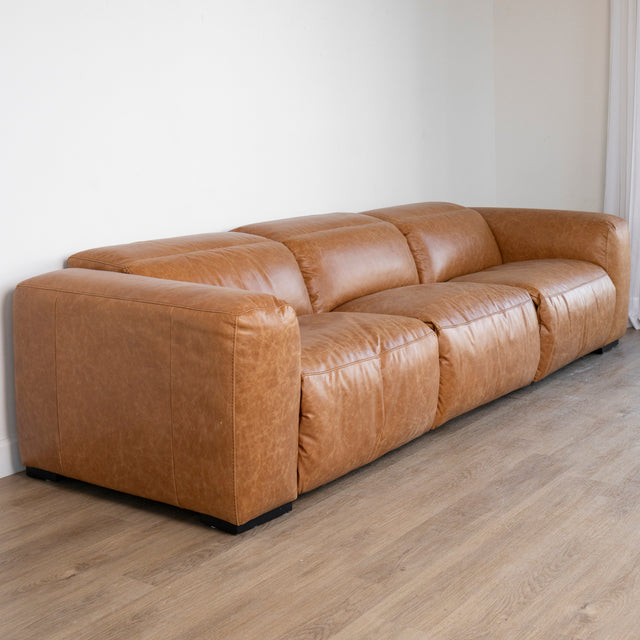 Tampa sofa