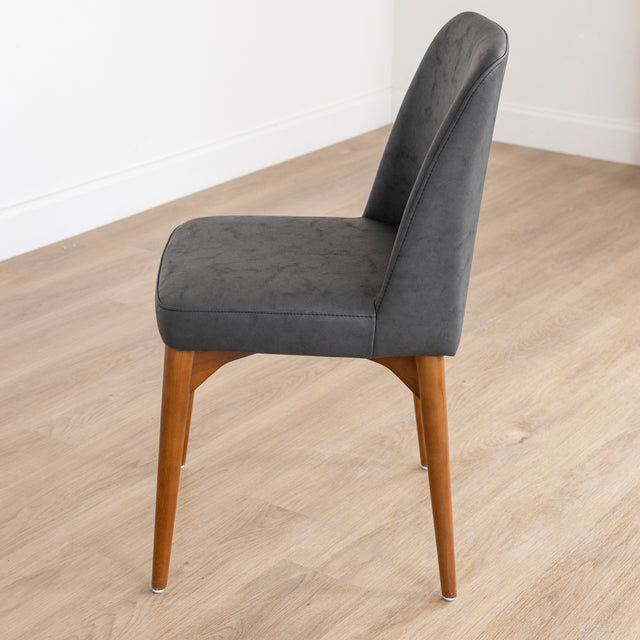 Odile chair