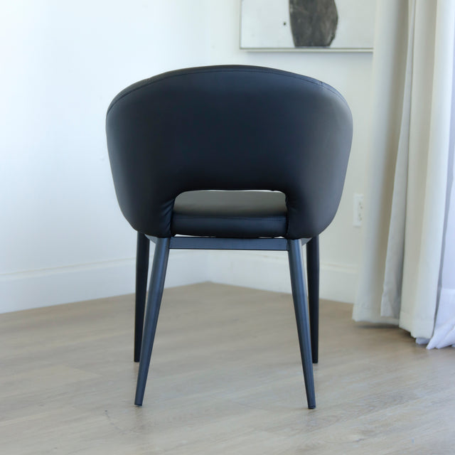 Chaise de salle à manger en cuir végane noir - Madison