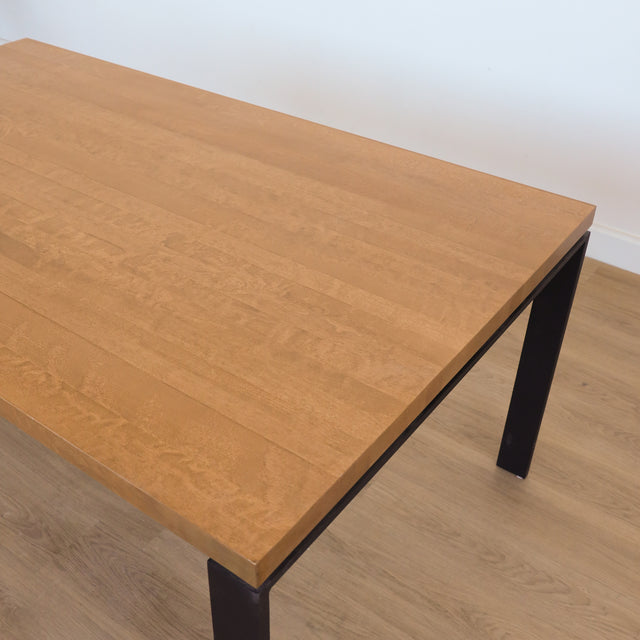 Table de salle à manger en merisier ambré foncé - Beauchamp