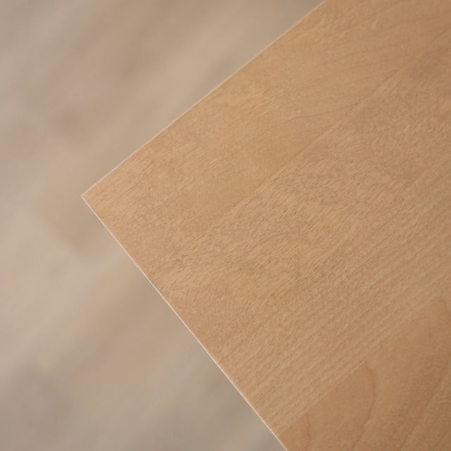 Table Beauchamp en merisier blond