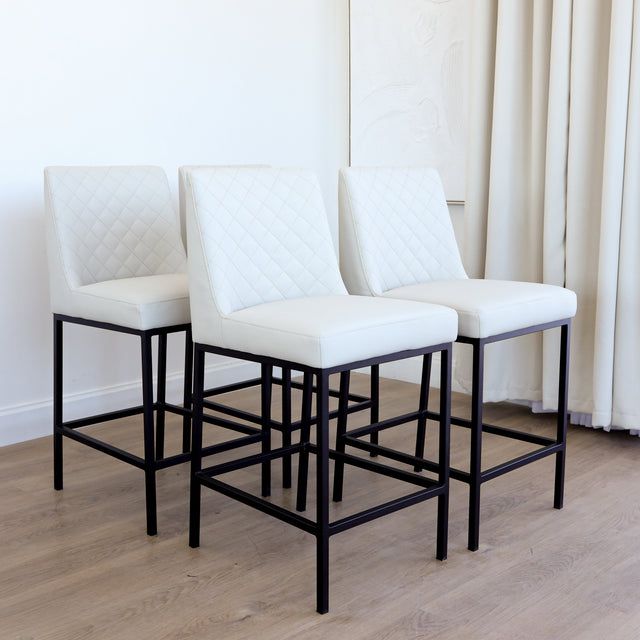 Ensemble de 4 tabourets en cuir végane crème - Marvin