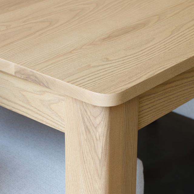 Extendable table in light ash - St-Louis