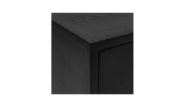 Table de chevet noire moderne à deux tiroirs, design minimaliste avec pieds cylindriques, idéale pour chambre contemporaine.