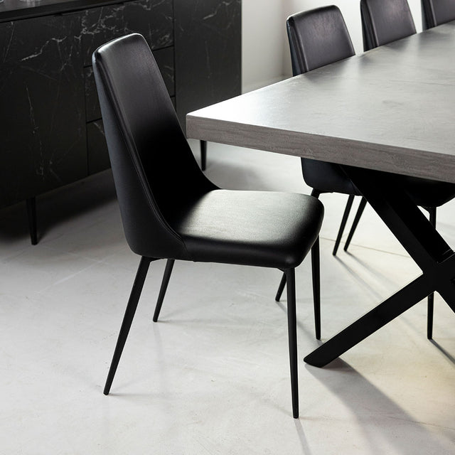 Chaise de salle à manger en cuir végane noir - Lazarus