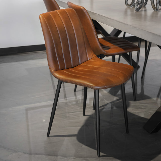 Chaise de cuisine en cuir végane cognac - Parker